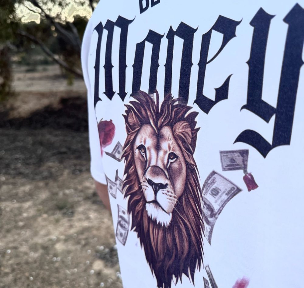 Lion Money back 1